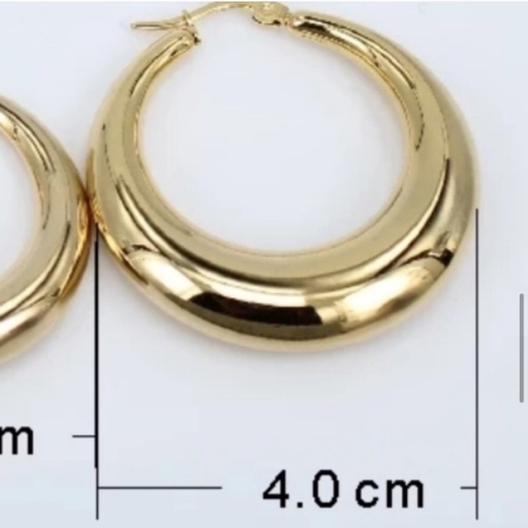 18K Gold Plated hoop earrings - Picture 3 of 3